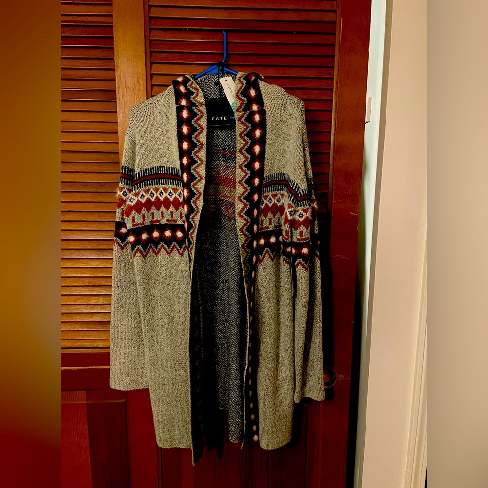 Fate Sweater M